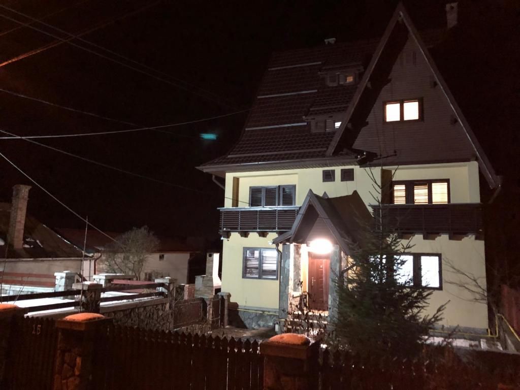 Гостевой дом Casa Mina Буштени